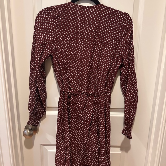 Abercrombie & Fitch Burgundy Floral Long Sleeve Wrap Dress – Size S - Picture 4 of 7